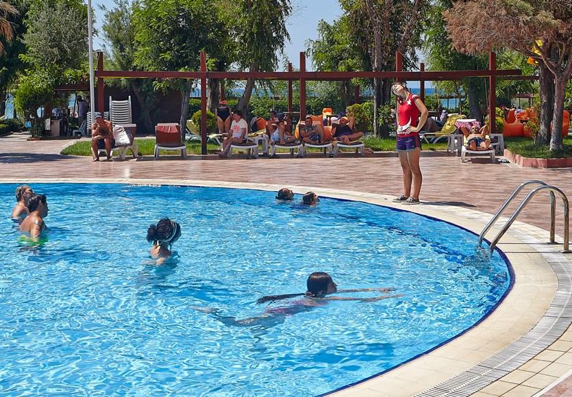 Grand Hotel Temizel Ayvalik Bagian luar foto